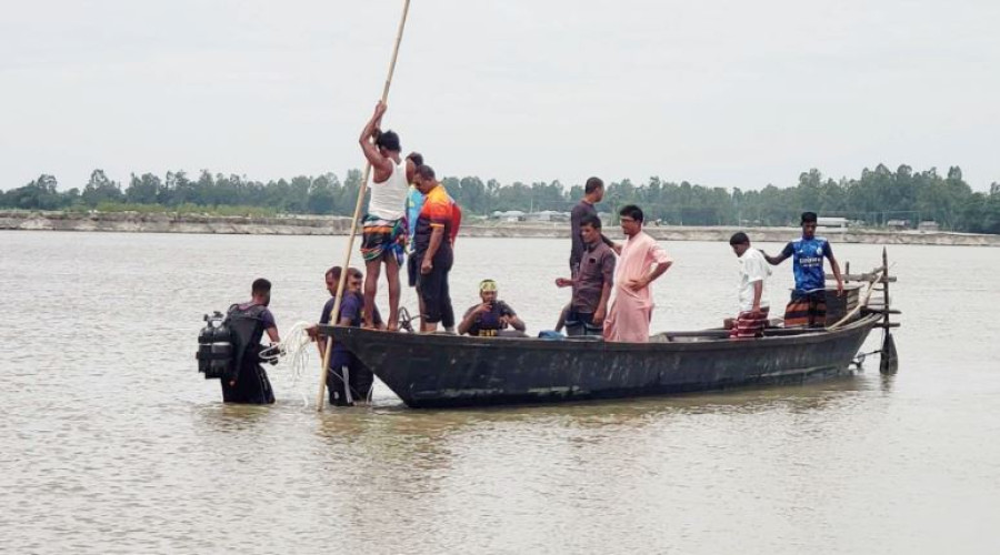 ৩ জনের মরদেহ উদ্ধার